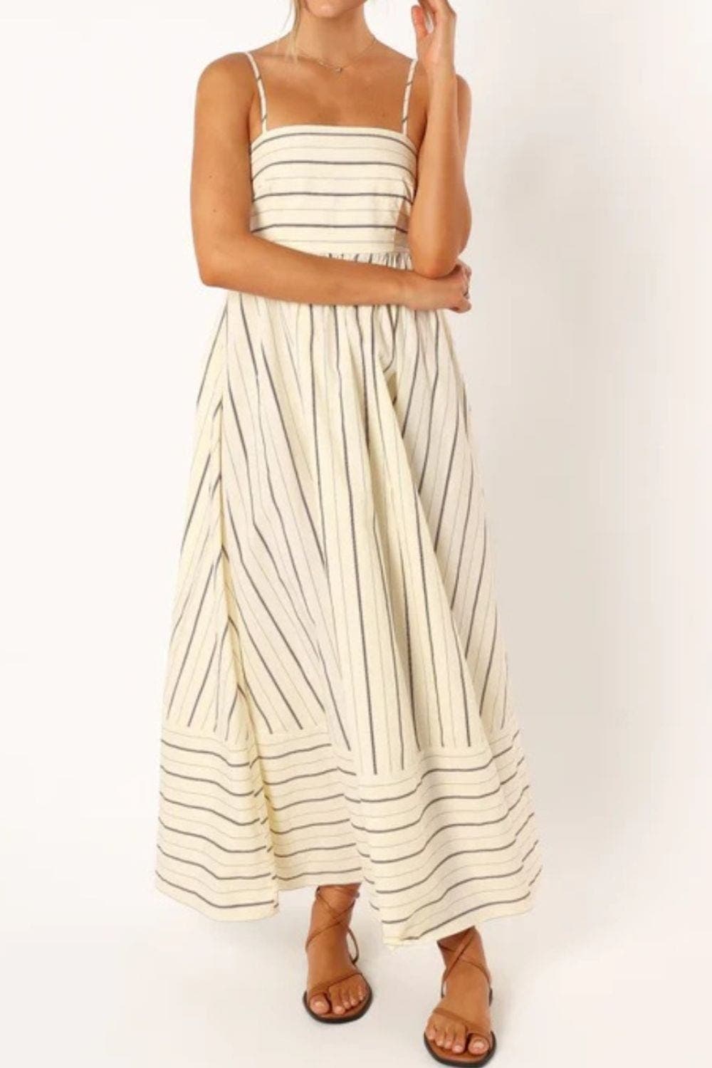 Lumi | Bare Bloom Maxi Dress