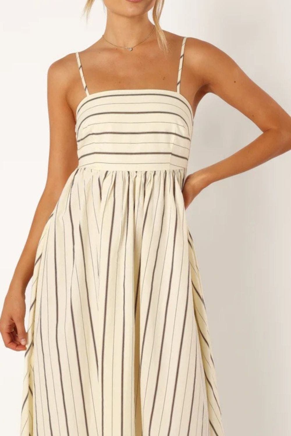 Lumi | Bare Bloom Maxi Dress