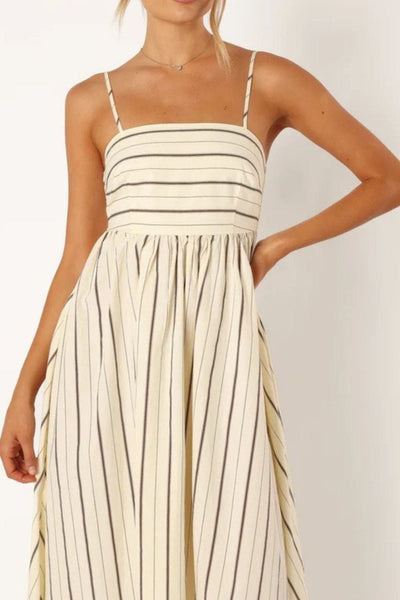 Lumi | Bare Bloom Maxi Dress