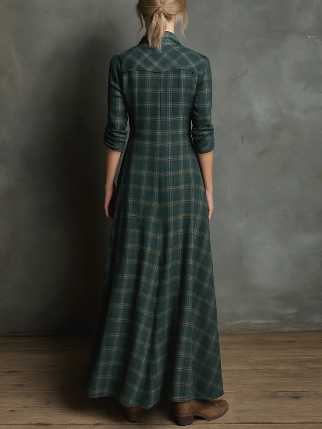 Kate's- Maxi Dress With Green Checked Lapels